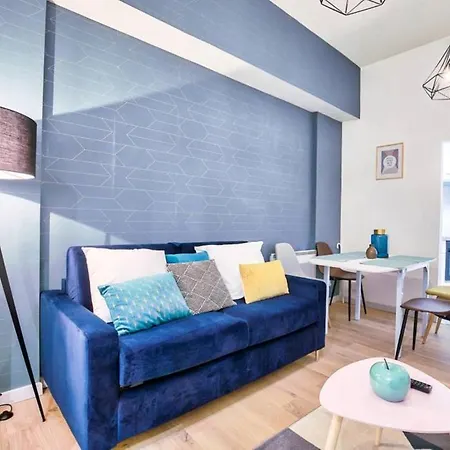 Апартаменты Cosy Heart Of Париж